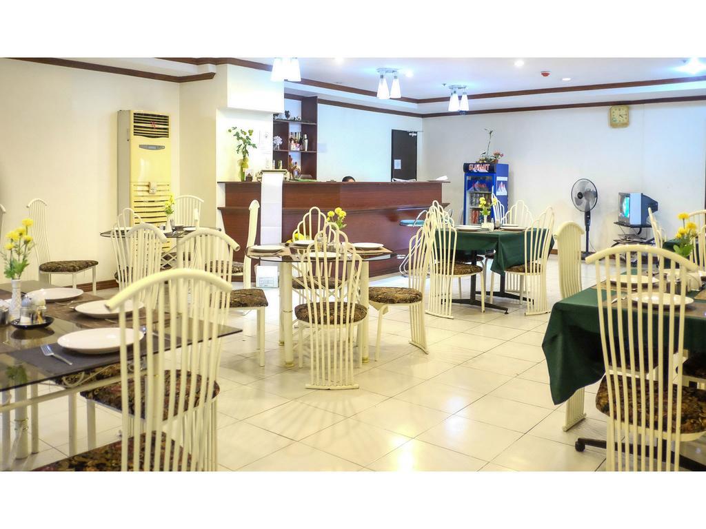 Crowne Garden Hotel Cebu Bagian luar foto